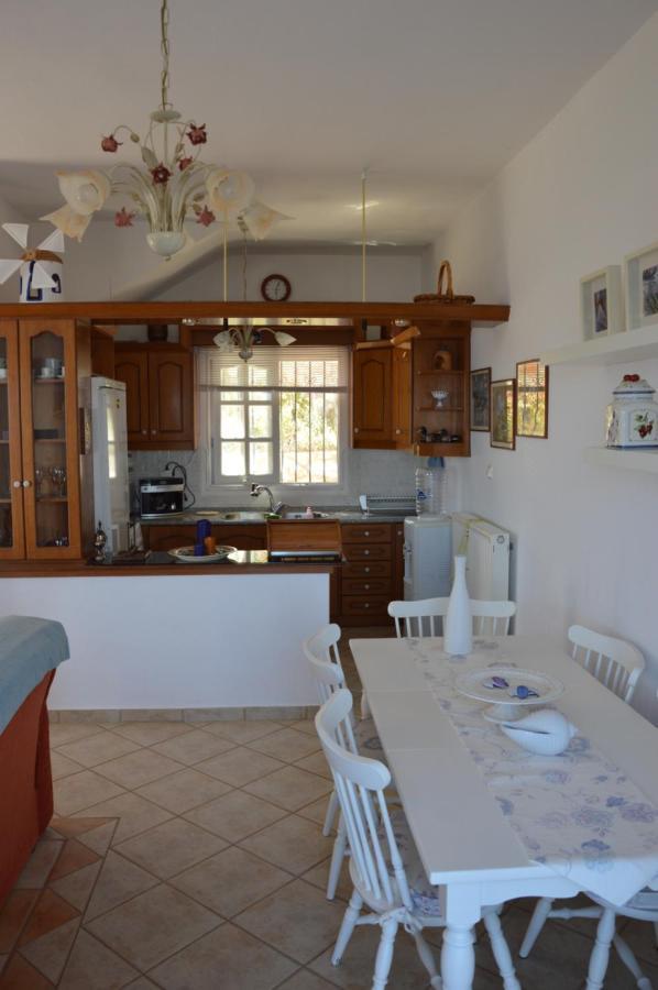 Villa Iokasti Pefkali Екстериор снимка